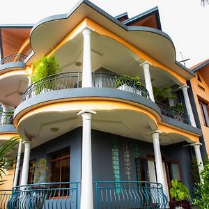 The Vibrant Lodge Gacuriro